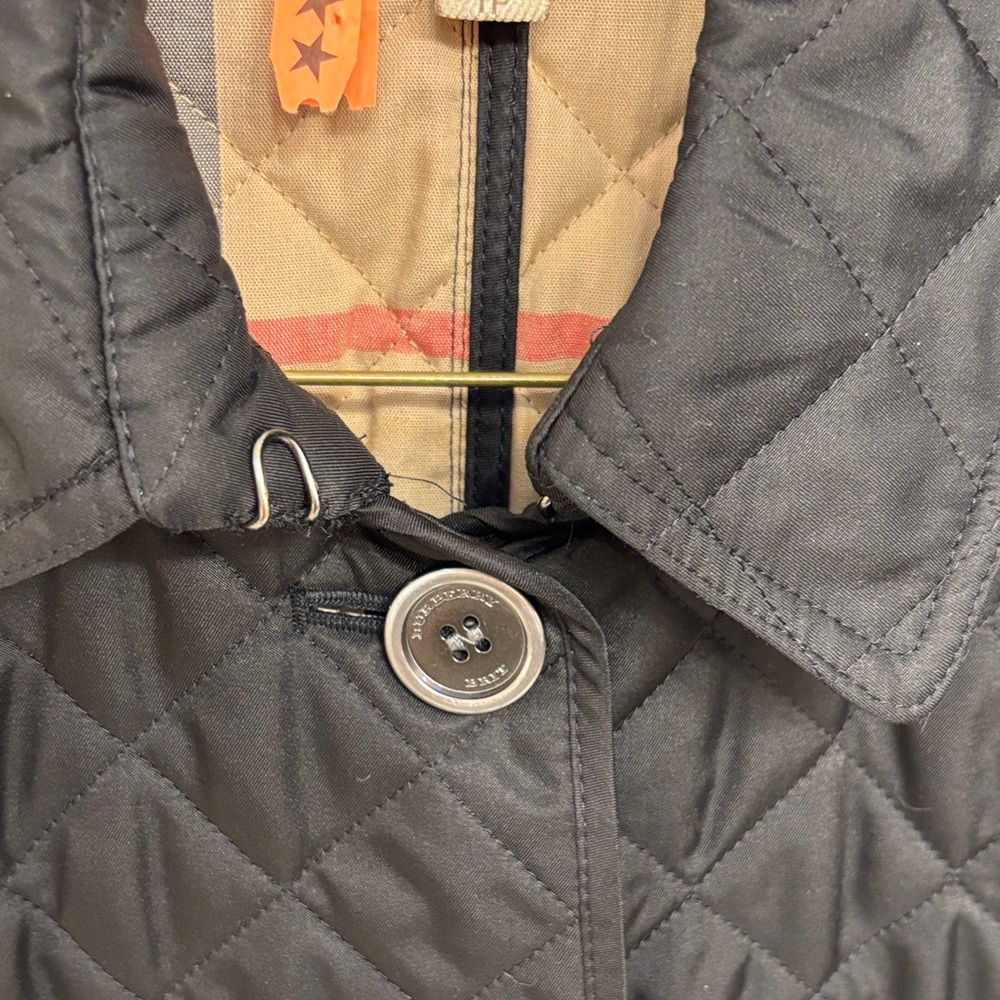 💝 🍀 Burberry ❤️🍀 Black Quilted Jacket - Picture 5 of 15